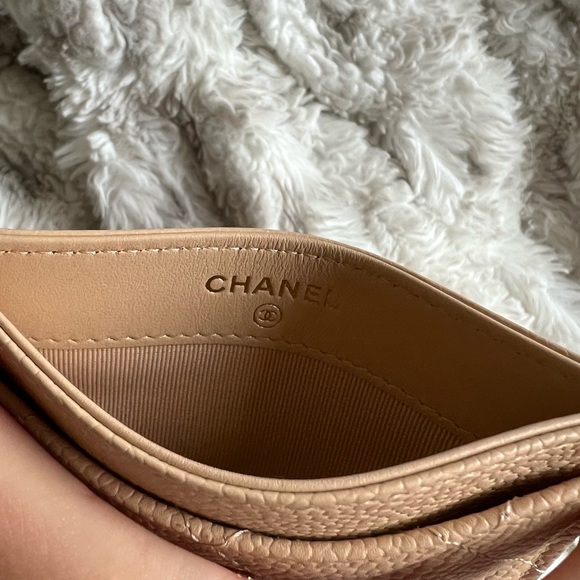 Brand new Chanel cardholder/wallet in caviar leather with gold hardware!!! - Picture 11 of 11